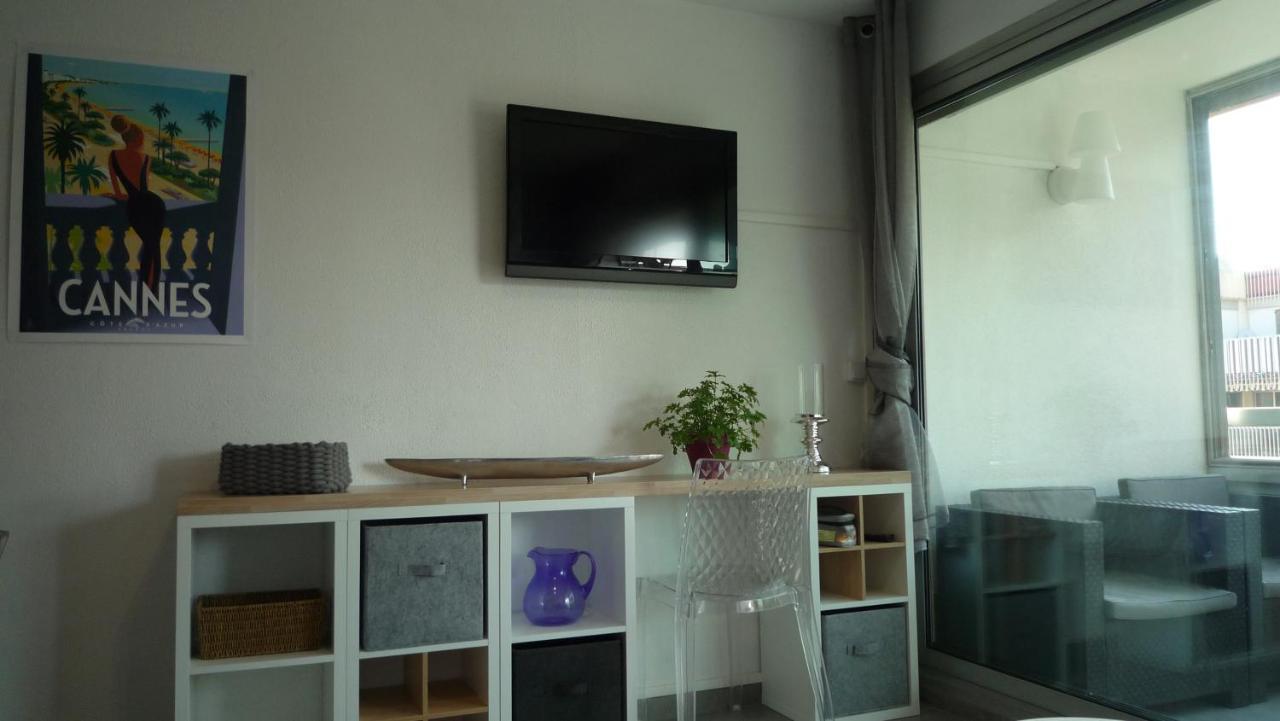 Appartementfrontdemersaintraphaelsantalucia Eksteriør bilde